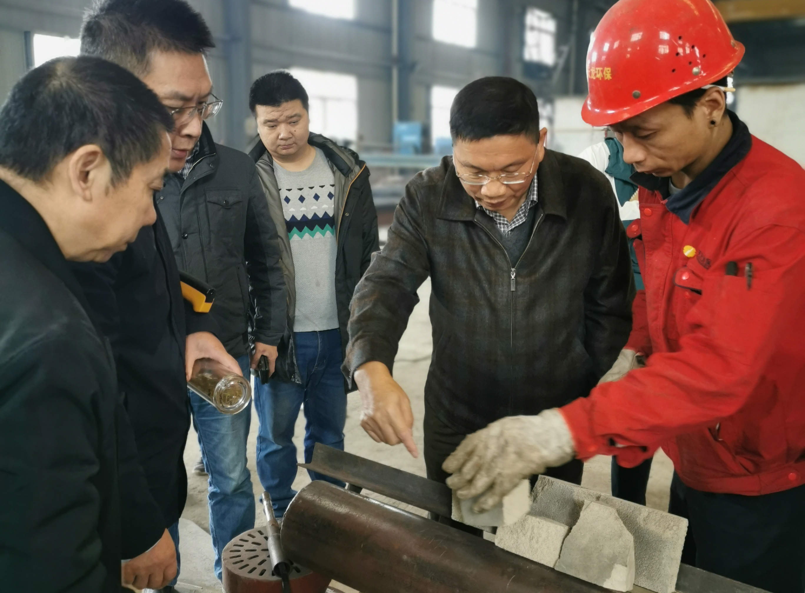 長期與武漢理工大學(xué)教授及團隊合作